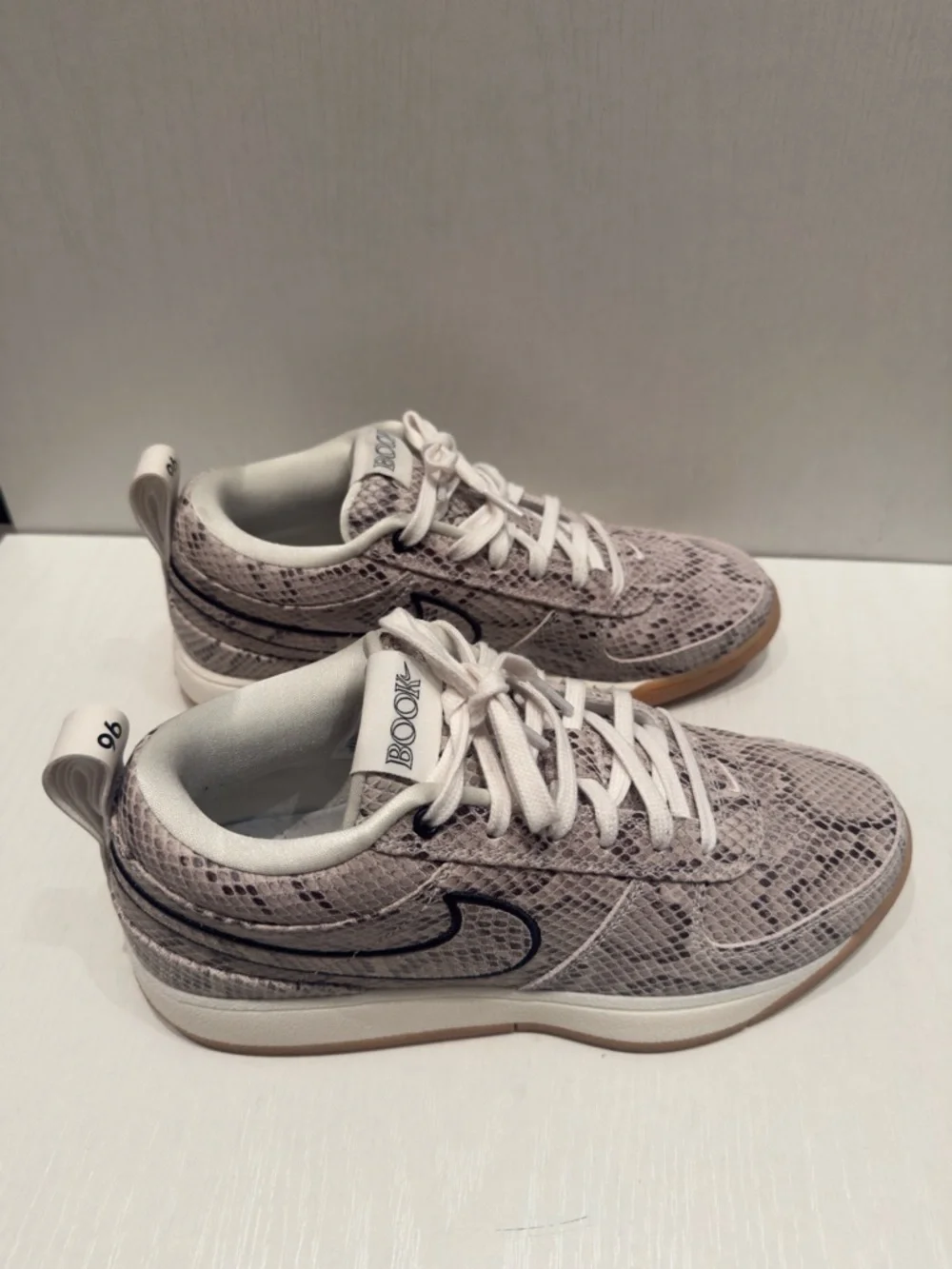 Nike Book 1 Devin Booker Snakeskin Cream/Natural Colorway Unisex M: 9 W: 10.5 - Picture 3 of 13